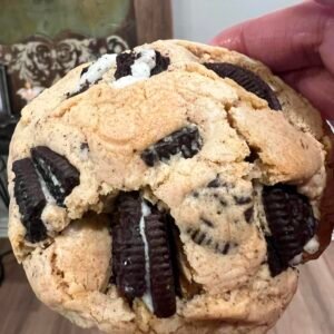 choclate chip cream filled giant